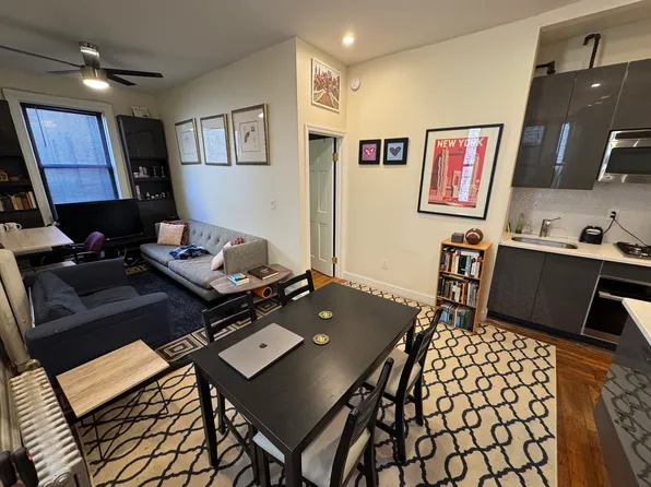 139 East 30th Street image 4 of 13