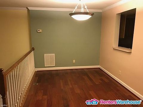 2nd image of 4029 Chesterwood Dr #4029