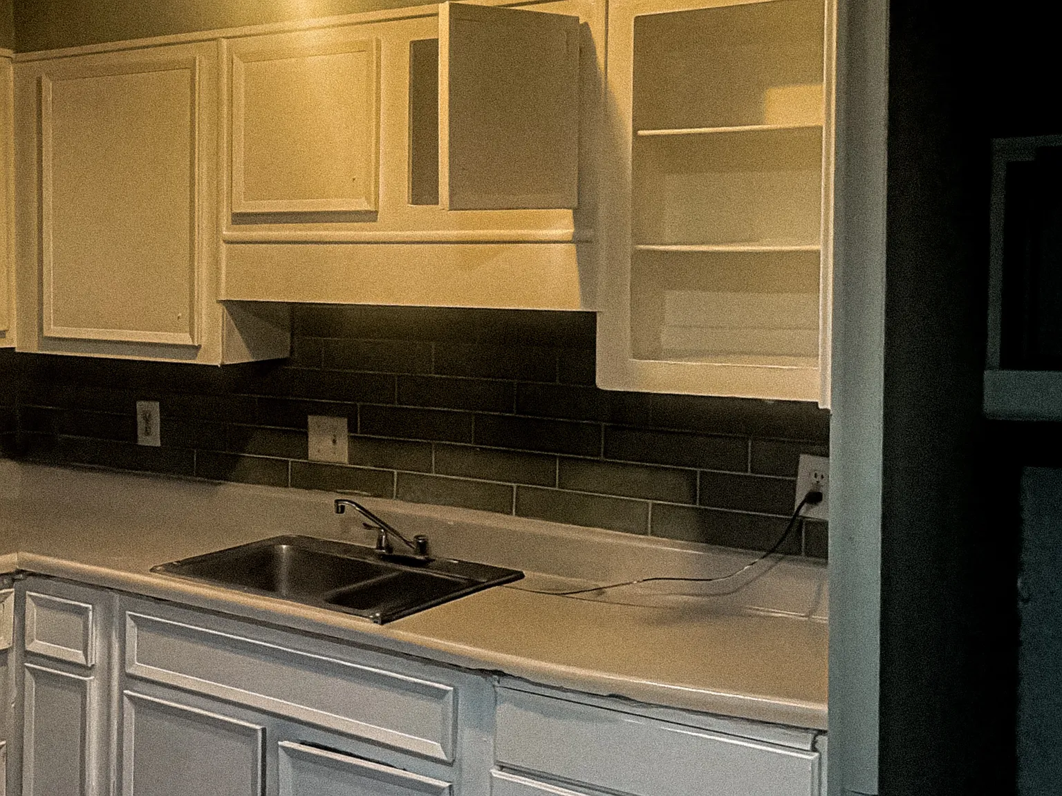 2 bed, 1100 sqft, $1,525 — Photo 3