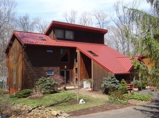 Hauck Rd, Green lane, PA 18054