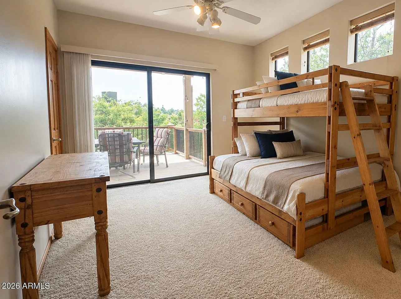 4 bed, 2528 sqft, $3,800 — Photo 4