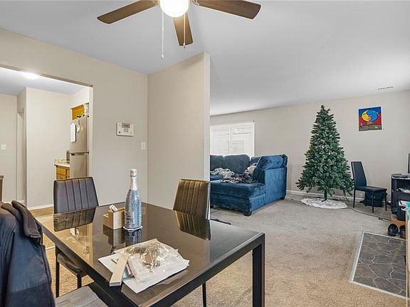 3rd image of 1525 Malibu Pl