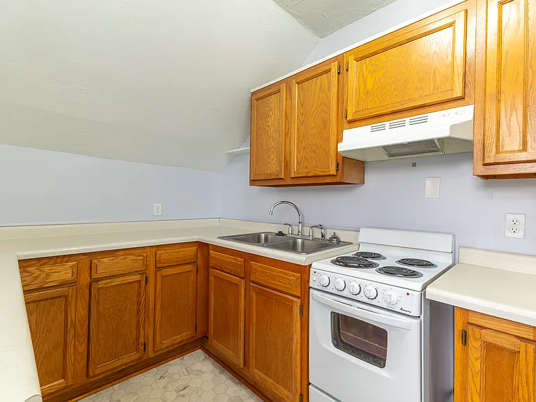 6602 Ballard Ave — Photo 4