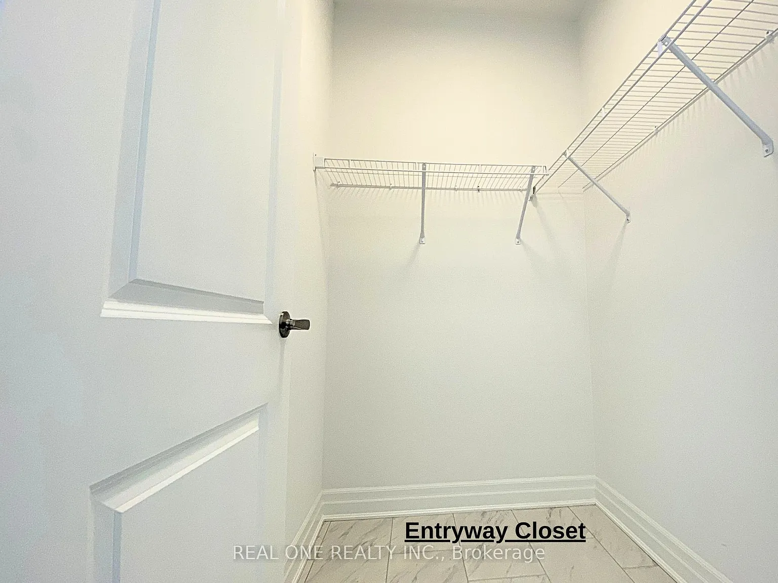 4 bed, $4,100 — Photo 4