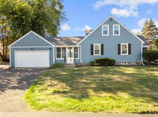 6326 Main St, Trumbull, CT 06611