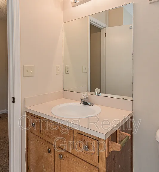 2364 Grayson Valley Cir — Photo 32