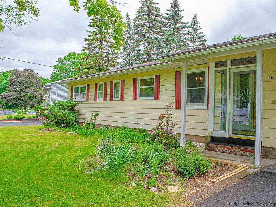 1st image of 28 Kalina Dr