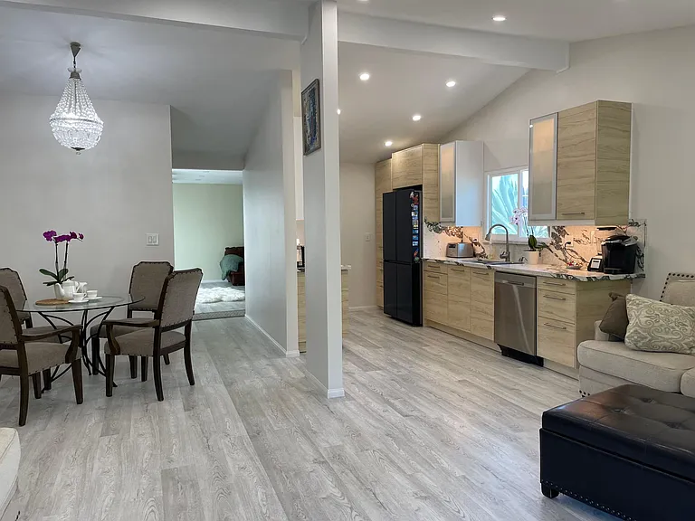 6363 Waterfall Pl — Photo 6