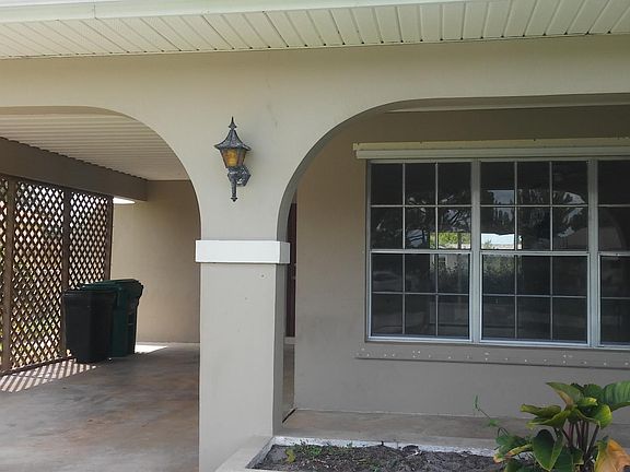 3rd image of 546 NW Kilpatrick Ave