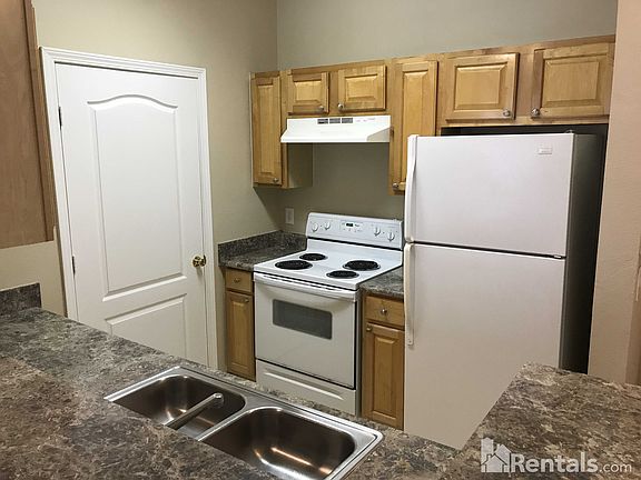 5th image of 10460 Villa View Cir