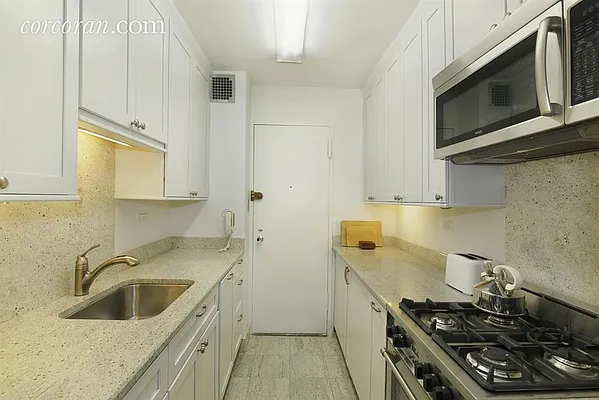 Sold by Corcoran | media 11