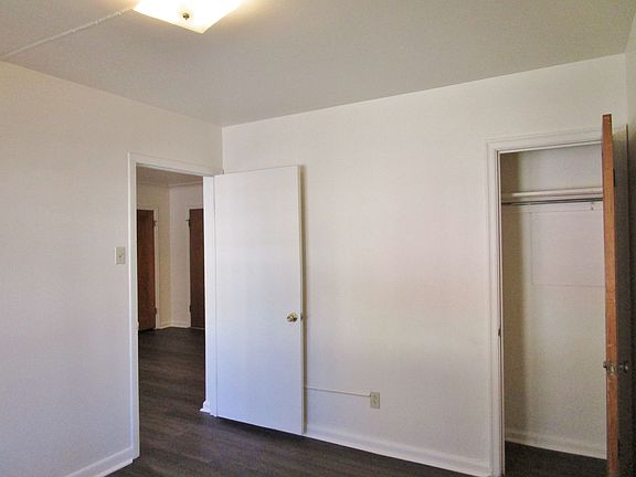5th image of 1165 N Grant St APT 106