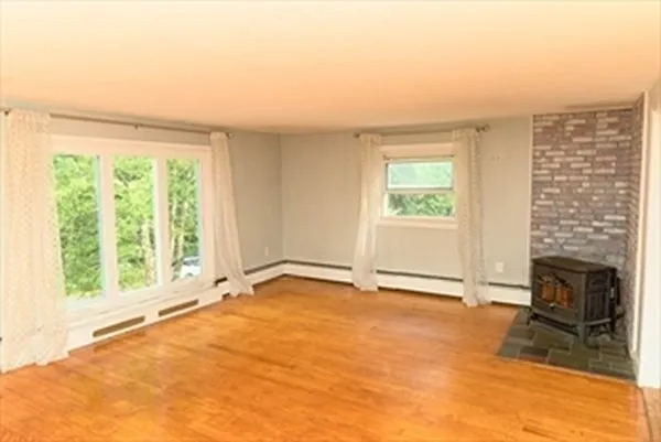 10 Fair Oaks Rd #10 — Photo 8