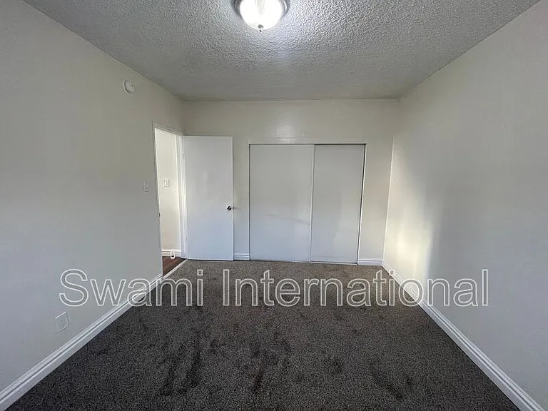 10970 S Figueroa St #7 — Photo 22