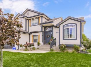 10221 N Lawn Ave, Kansas City, MO 64156