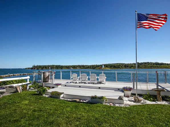 10 N Water Street, Lubec, ME 04652