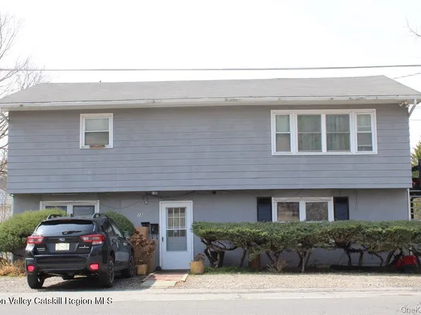 12 S Parsonage Street, Rhinebeck, NY 12572