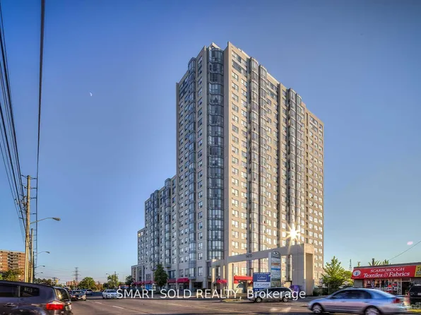 1470 Midland Ave #1211, Toronto, ON M1P 4Z4