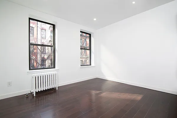 Rented by REAL New York | media 7