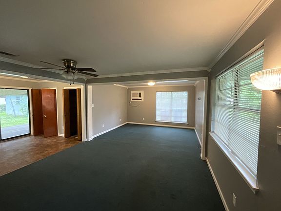 2nd image of 9418 Randall Ave