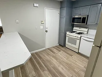 Rented by Amorelli Realty