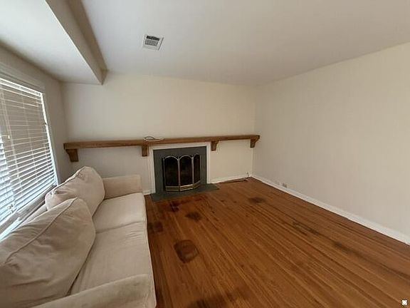 4th image of 1233 Kirk Cir
