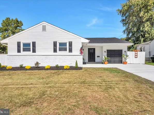 311 Holly Ave, Woodbury Heights, NJ 08097