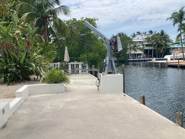 115 Harbor Ln — Photo 11