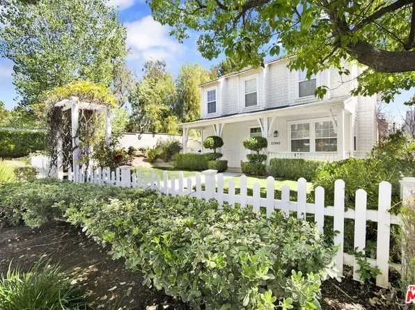 23945 Windward Ln, Santa Clarita, CA 91355