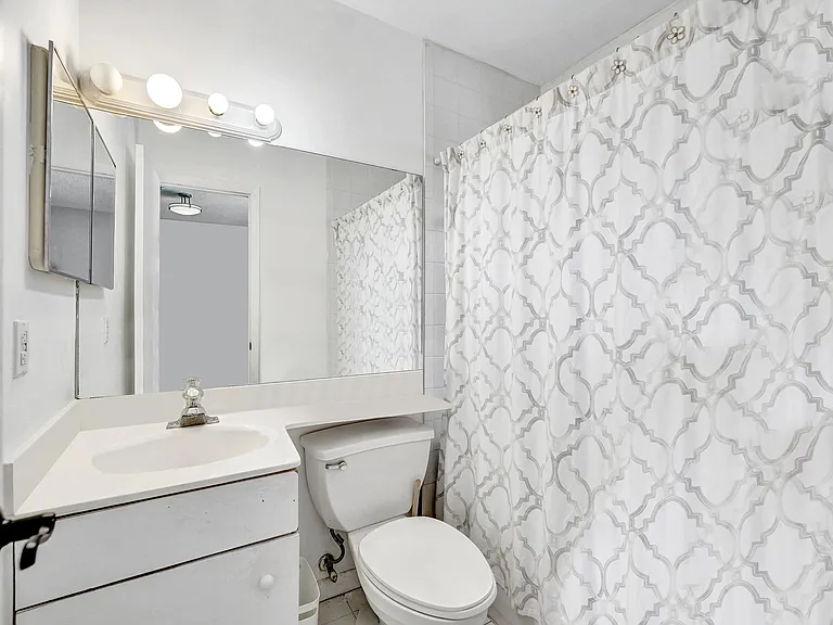 173 Riviera Cir — Photo 31