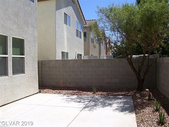 2nd image of 6539 Sunset Pines St