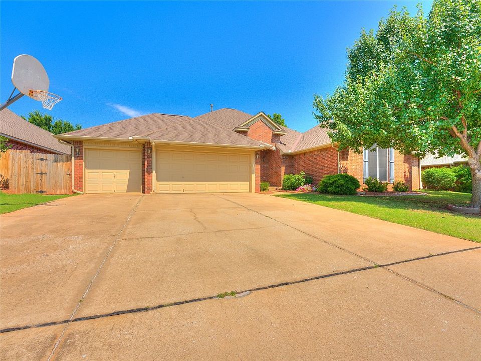 17012 Platinum Ln, Edmond, OK 73012 Zillow