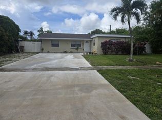 650 NW 38th St, Pompano Beach, FL 33064