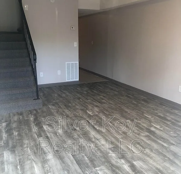 1426 Niles Ferry Rd #3A — Photo 2