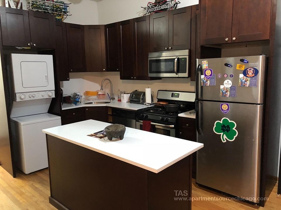 1st image of 3019 N Kenmore Ave #Ch1