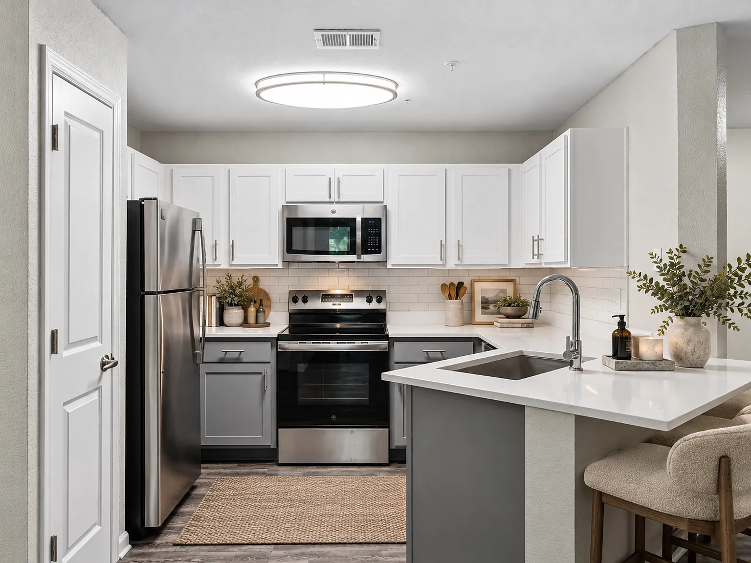 Fieldstone Apartments — Photo 2
