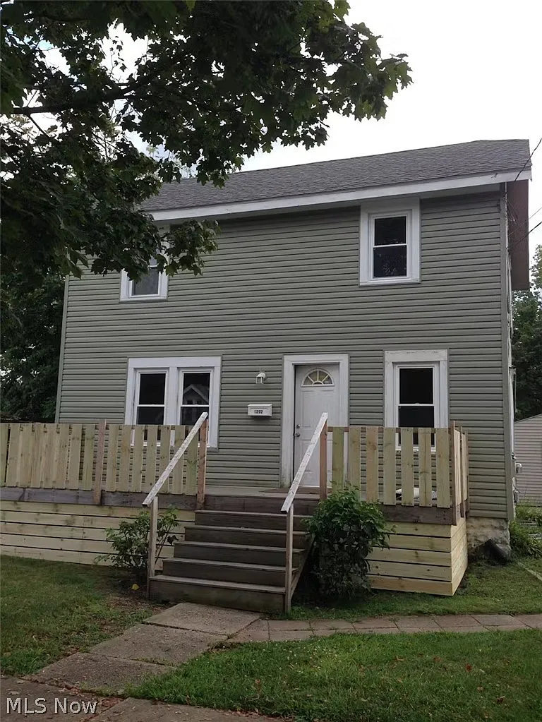 1202 California Ave photo 1