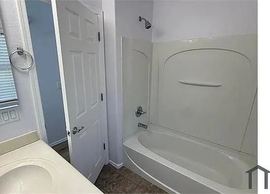 4752 E Laurel Ave — Photo 10