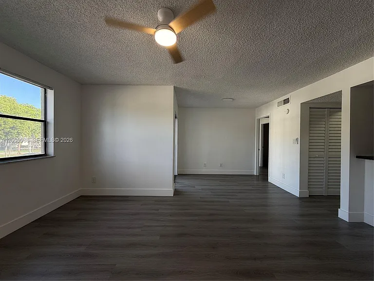 510 S Park Rd #2310 — Photo 5