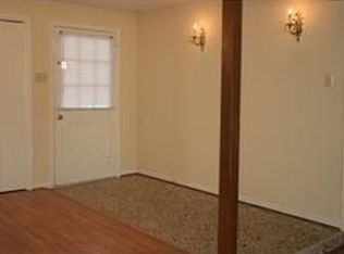 15710 La Cabana Dr, Houston, TX 77062