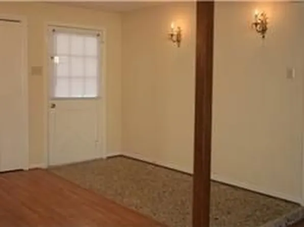 15710 La Cabana Dr, Houston, TX 77062