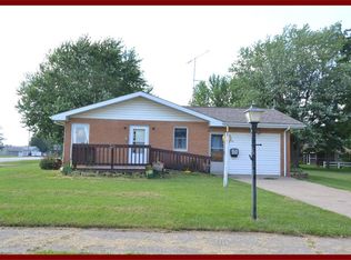 102 N 17th St, Downing, MO 63536