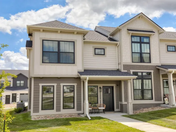 2704 SW 24th Ln, Ankeny, IA 50023