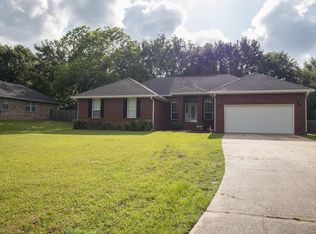 11376 Peyton Dr, Gulfport, MS 39503
