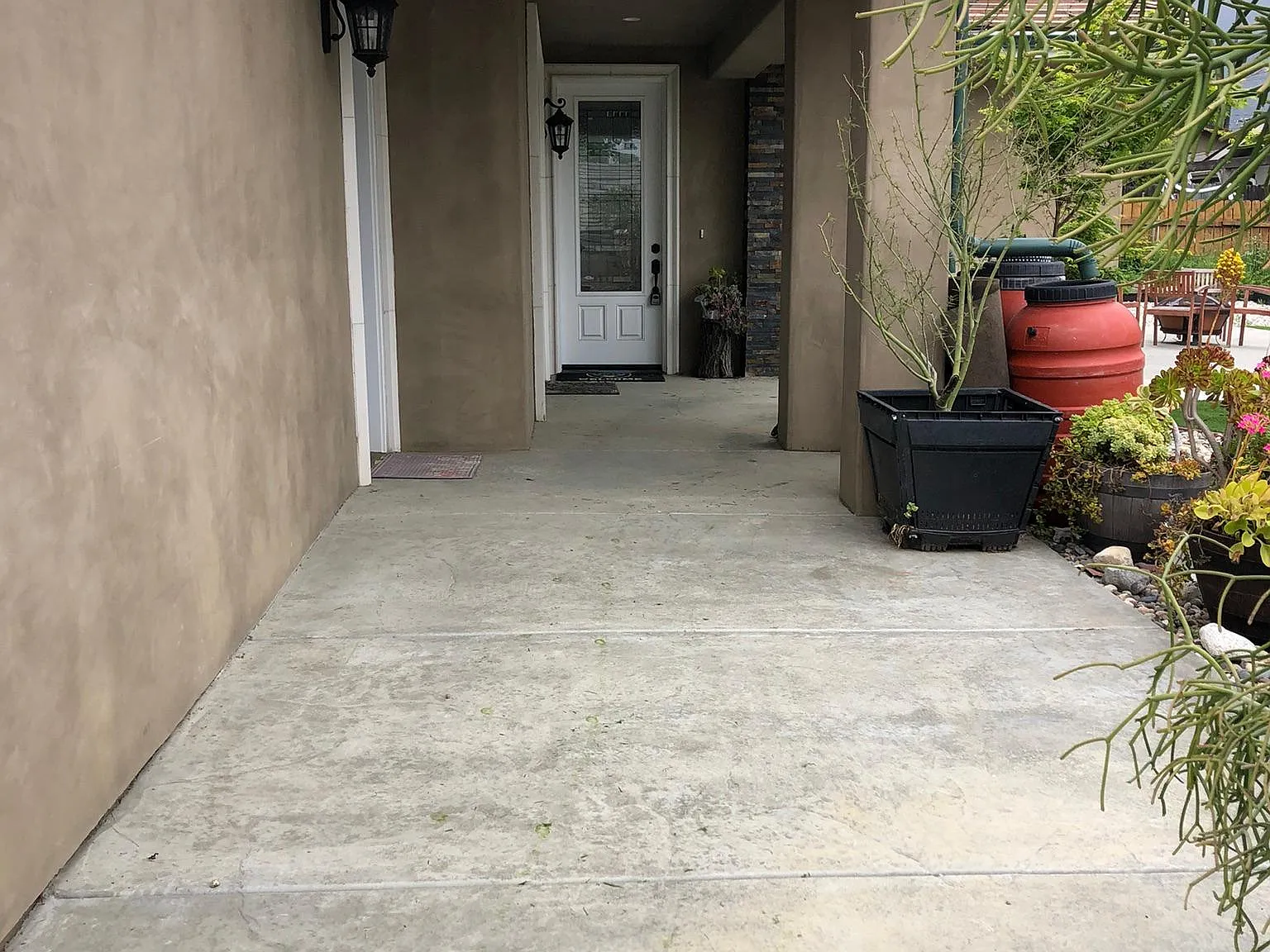 3 bed, 1500 sqft, $4,500 — Photo 1
