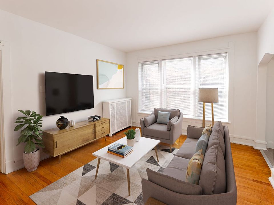 Dining/Living room