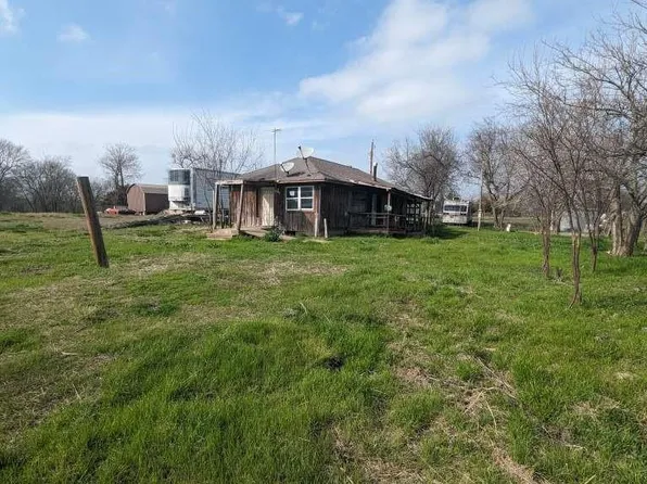 3902 Idleway, Lone Oak, TX 75453