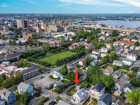 14 Burnside St, Providence, RI 02905