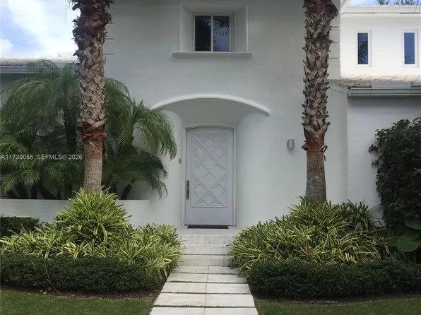 5763 N Bay Rd, Miami Beach, FL 33140