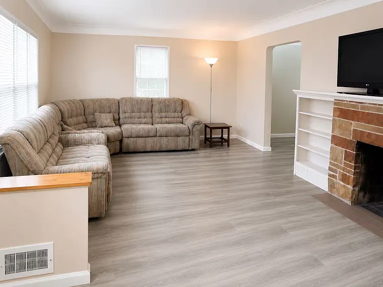 2646 Calverton Rd — Photo 11